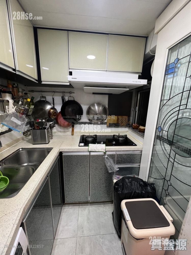 嘉湖山莊 售盤 3 房 , 1 浴室 549 平方呎