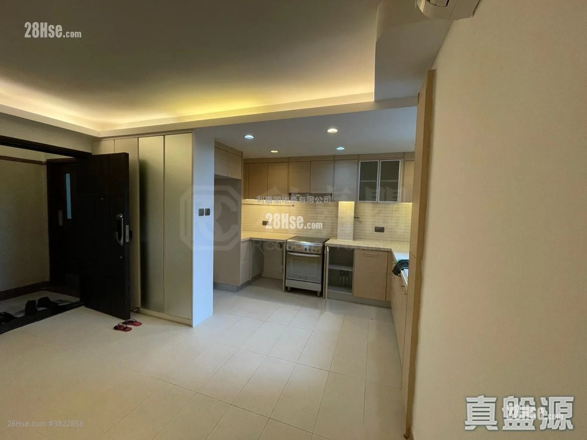 美孚新邨 售盤 3 房 , 2 浴室 968 平方呎