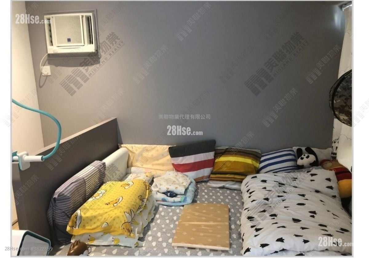 Vienna Garden Sell 2 Bedrooms 478 ft²