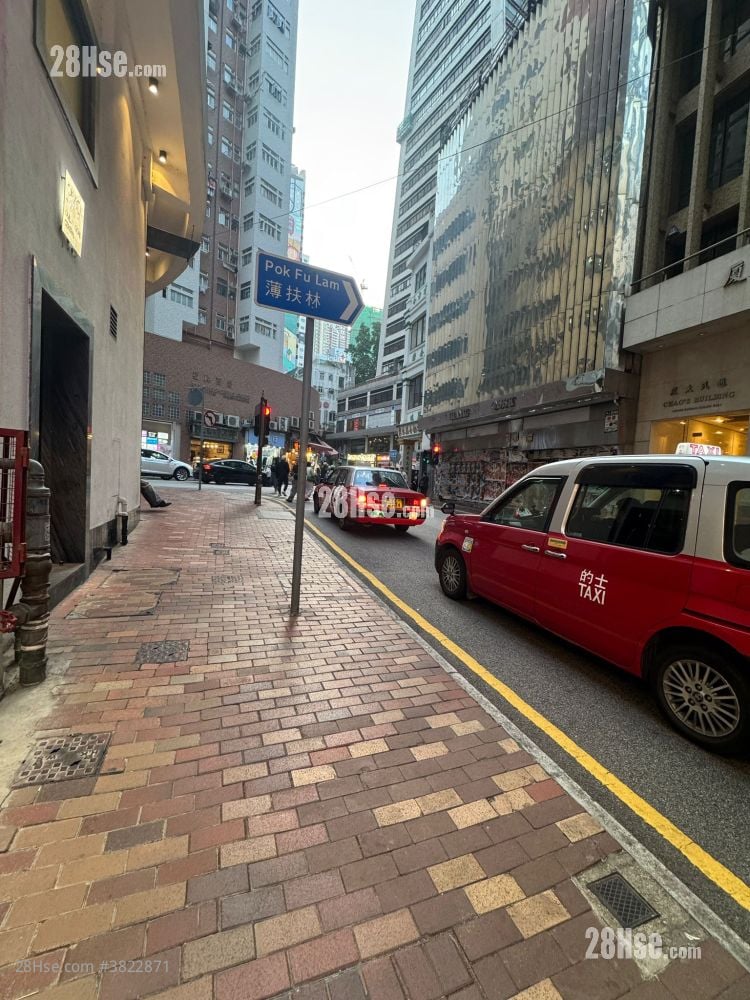 文咸东街146号唐楼 租盘 100 平方尺