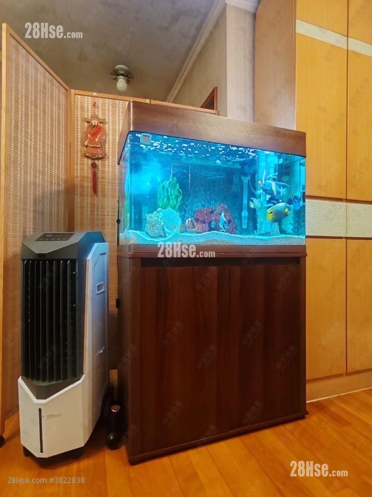 Greenpark Villa Sell 3 Bedrooms , 2 Bathrooms 716 ft²