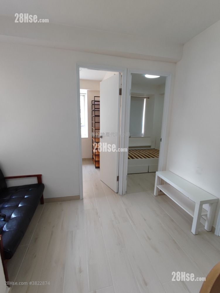 嘉辉花园 租盘 2 房 , 1 浴室 281 平方尺