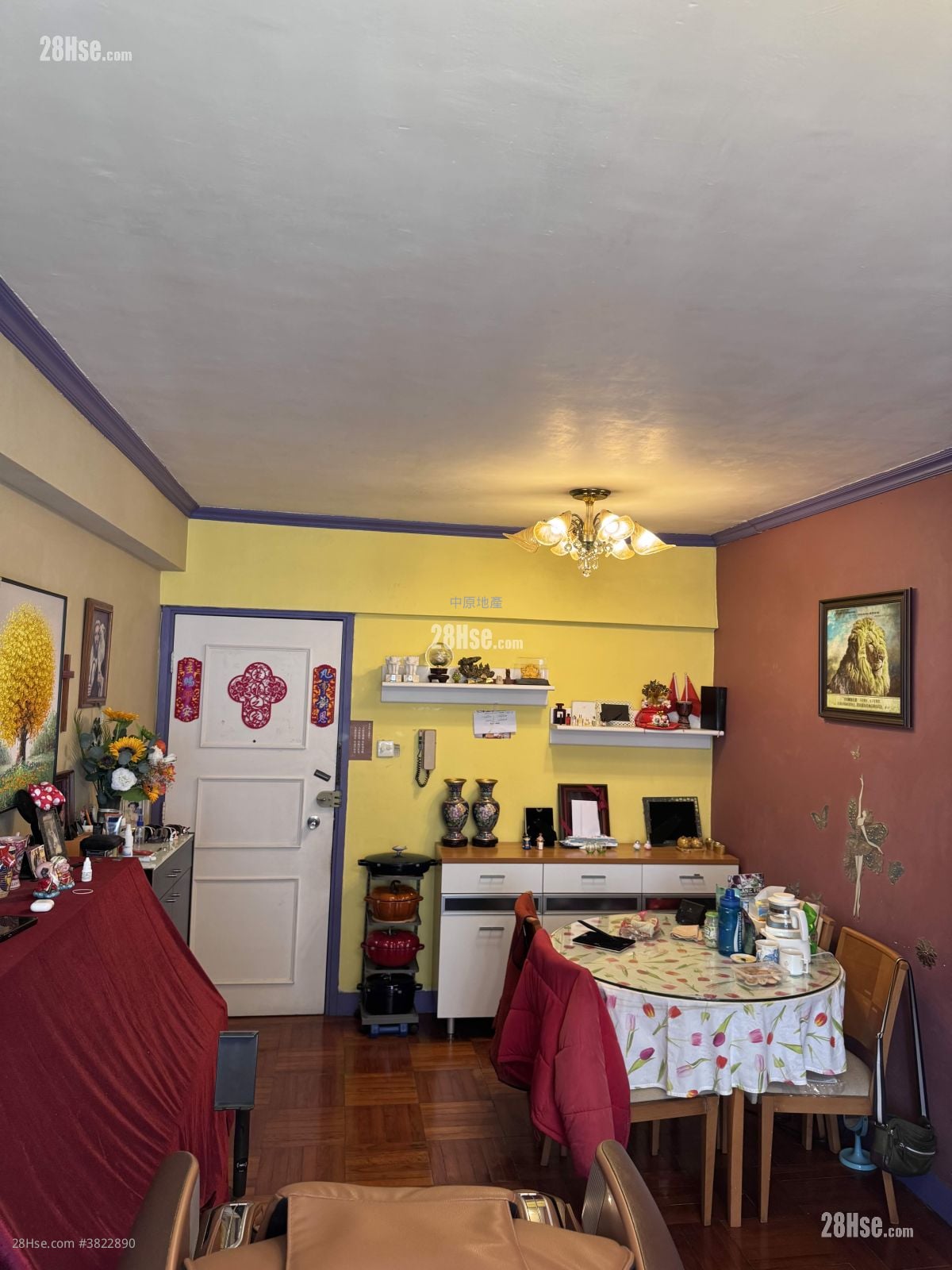 峻峦 售盘 3 房 643 平方尺