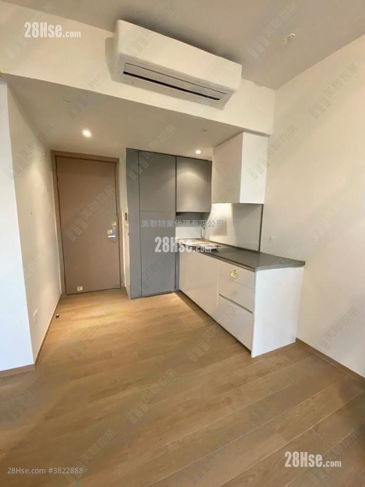Lp6 Sell 2 Bedrooms , 1 Bathroom 429 ft²