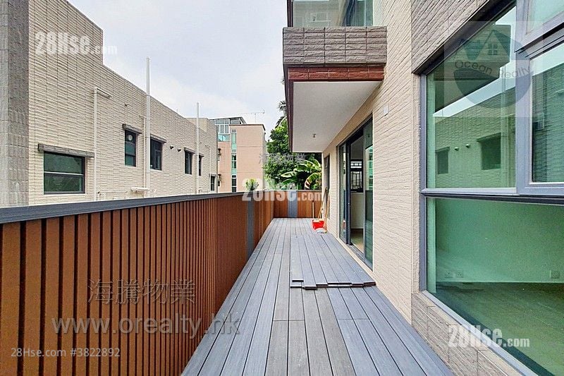 村屋 售盤 2 房 , 2 浴室 700 平方呎