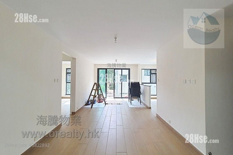 村屋 售盤 2 房 , 2 浴室 700 平方呎