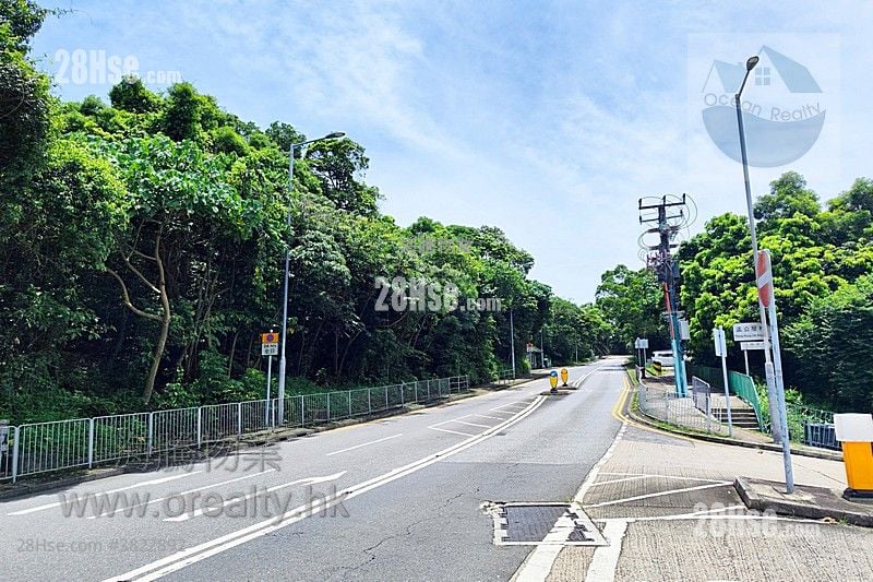 村屋 售盤 2 房 , 2 浴室 700 平方呎