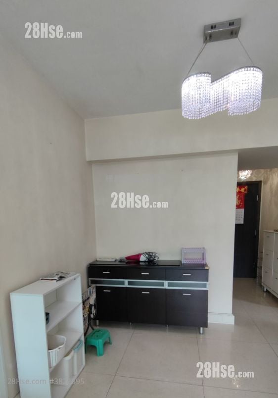 名城 租盘 3 房 , 2 浴室 688 平方尺