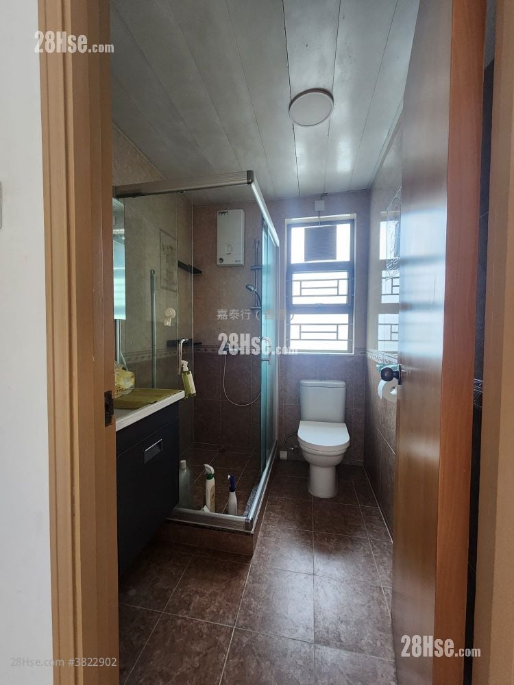 Sze Tau Leng Tsuen Rental 3 Bedrooms , 1 Bathroom 700 ft²