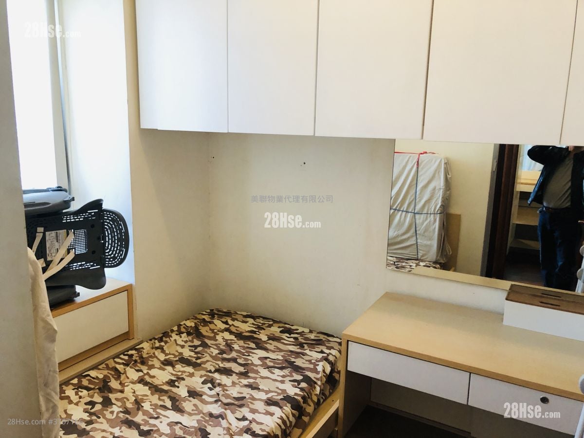 Grand Garden Sell 2 Bedrooms , 1 Bathroom 473 ft²