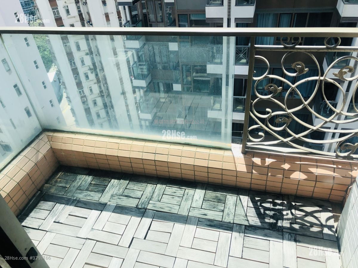 Grand Garden Sell 2 Bedrooms , 1 Bathroom 473 ft²