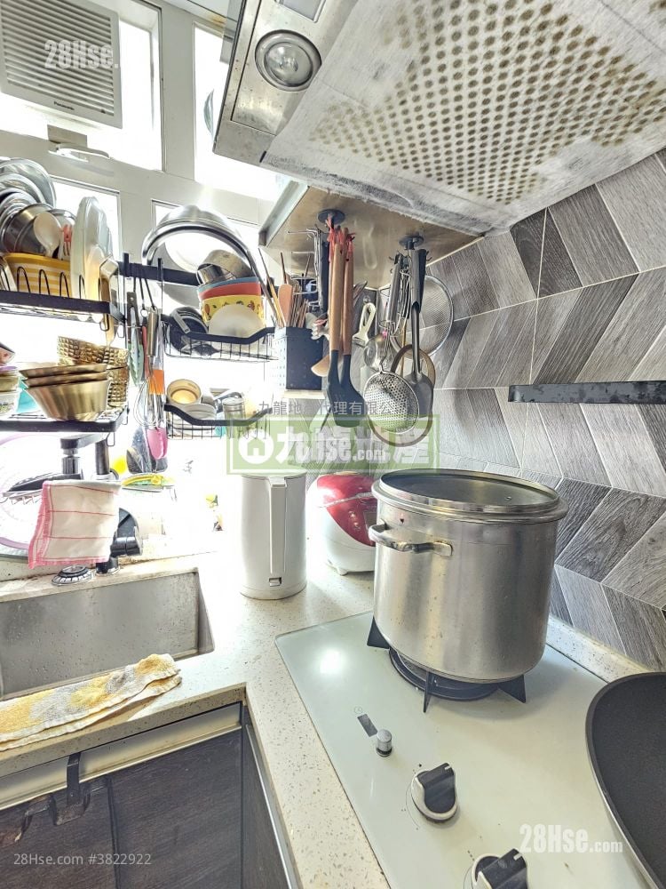 Ka To Building Sell 1 Bedroom , 1 Bathroom 238 ft²