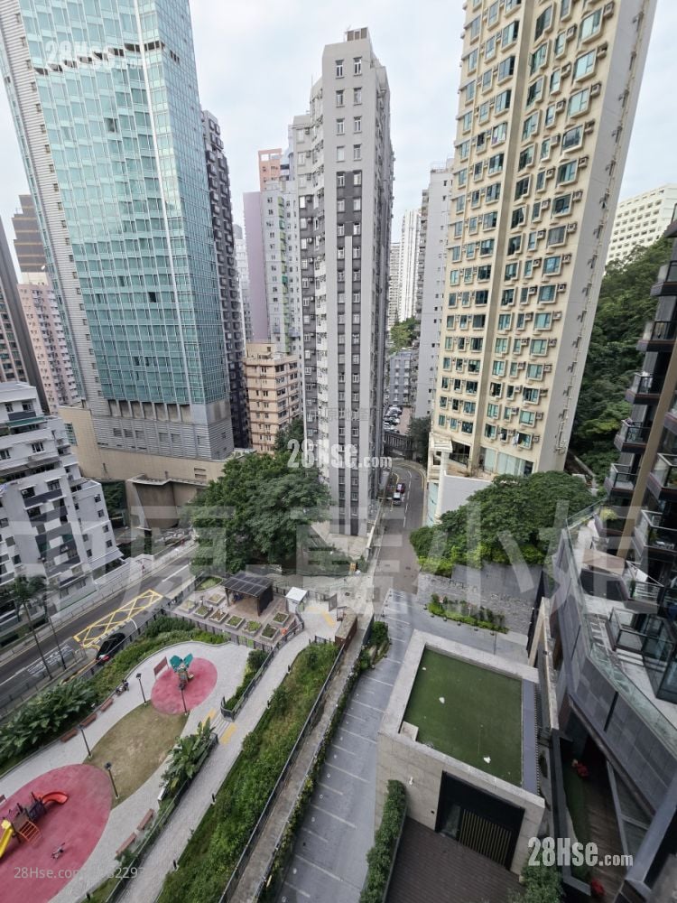 柏傲山 售盤 3 房 , 2 浴室 915 平方呎