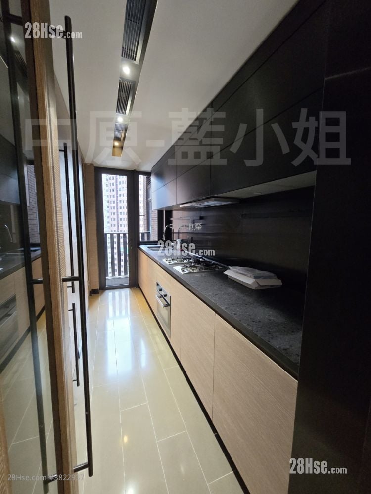 柏傲山 售盤 3 房 , 2 浴室 915 平方呎