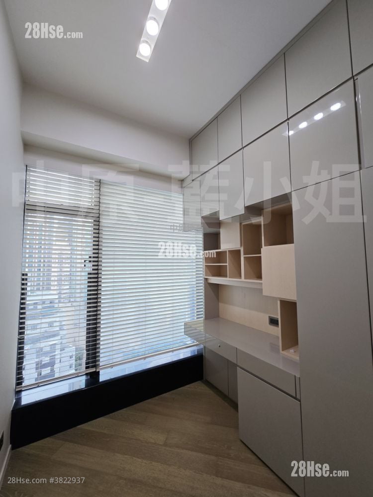 柏傲山 售盤 3 房 , 2 浴室 915 平方呎