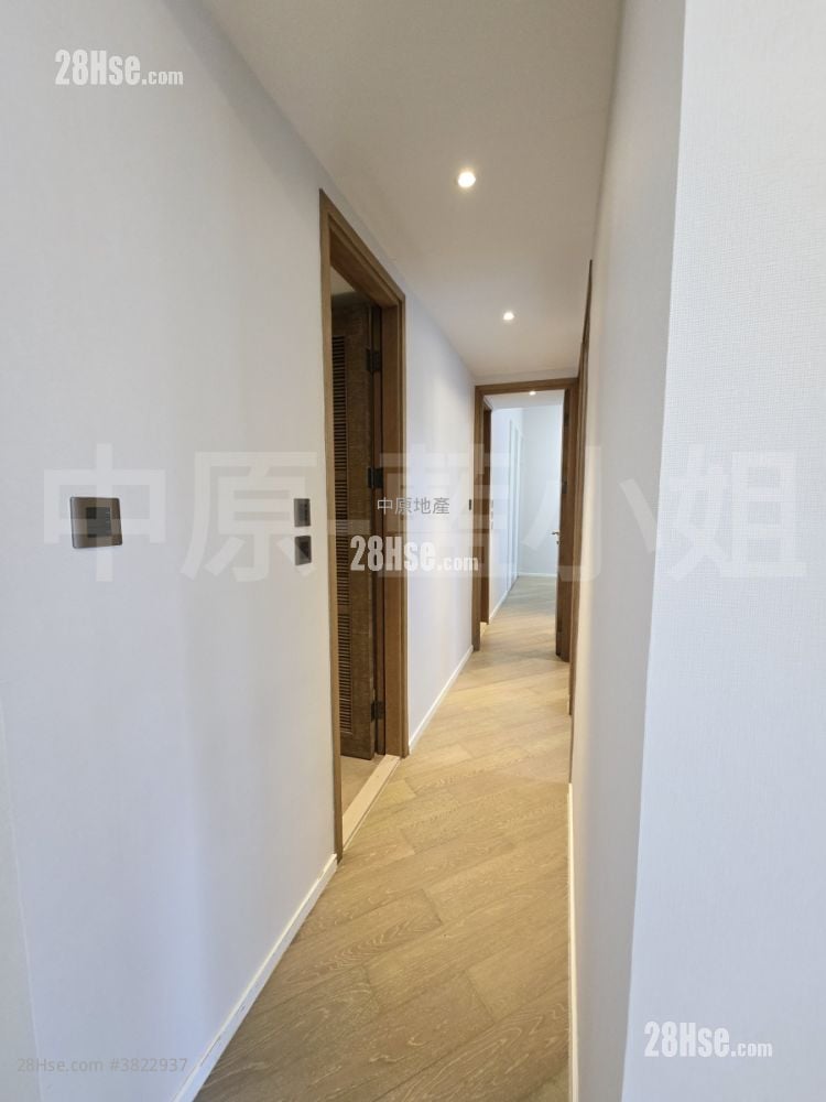 柏傲山 售盤 3 房 , 2 浴室 915 平方呎