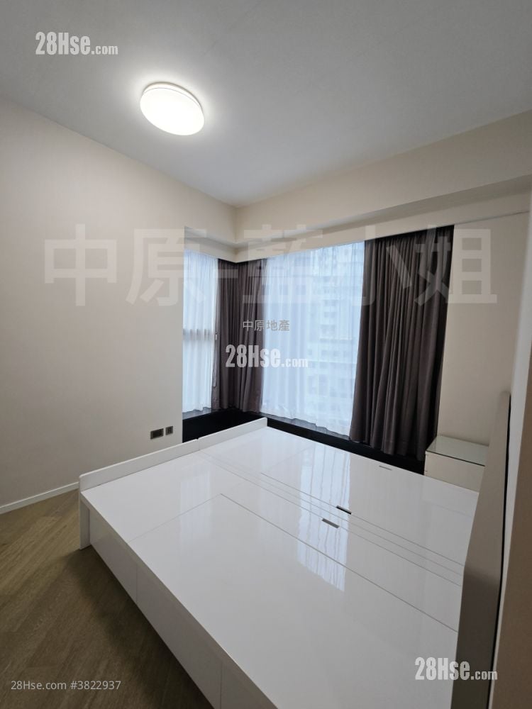 柏傲山 售盤 3 房 , 2 浴室 915 平方呎