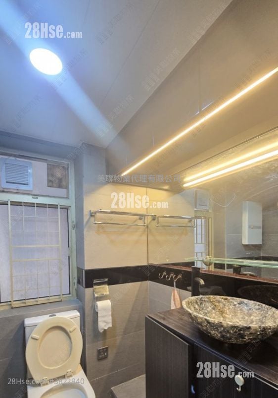 La Cite Noble Sell 2 Bedrooms , 1 Bathroom 436 ft²