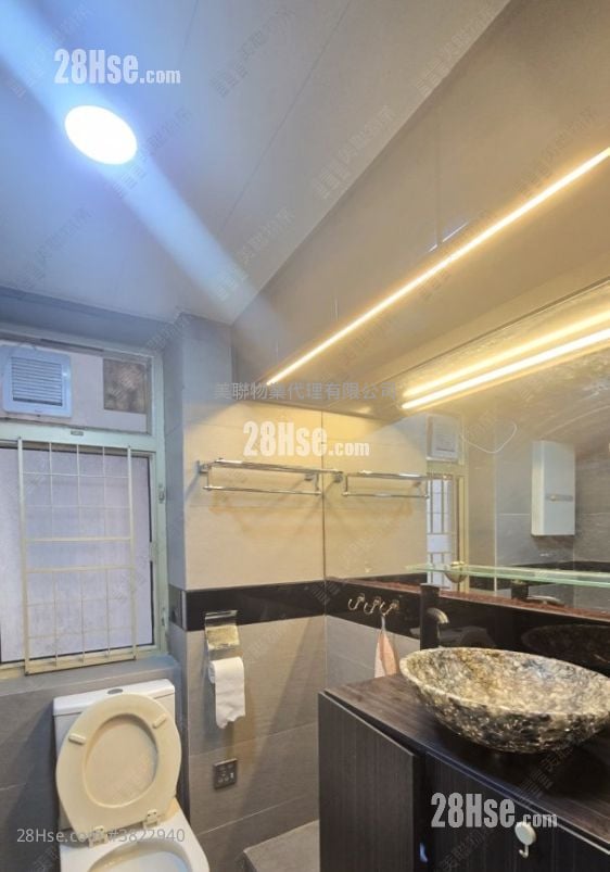 La Cite Noble Sell 2 Bedrooms , 1 Bathroom 436 ft²