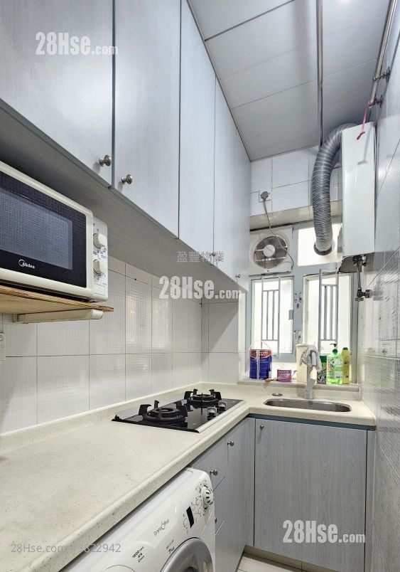 Kwong Tak Building (Mansion) Rental 1 Bedroom , 1 Bathroom 409 ft²