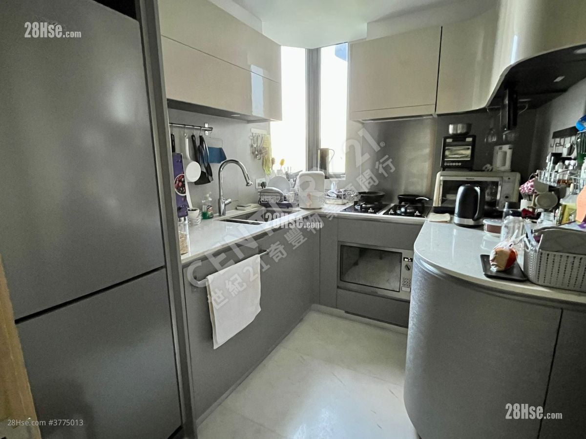 Double Cove Sell 3 Bedrooms , 2 Bathrooms 794 ft²