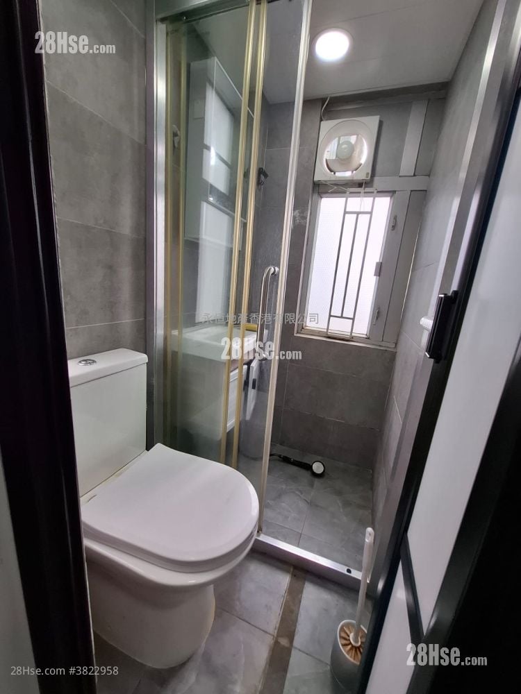 單幢樓房 租盤 1 房 , 1 浴室 160 平方呎