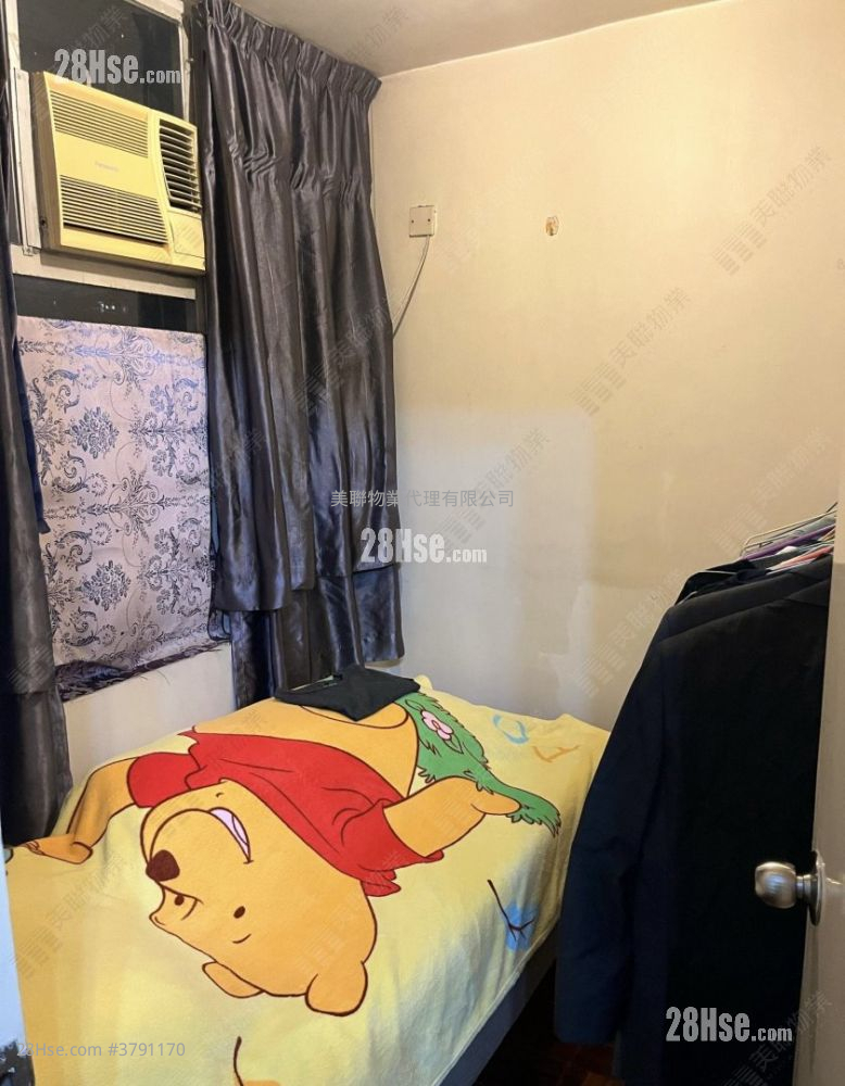 裕明苑 售盤 3 房 , 1 浴室 649 平方呎