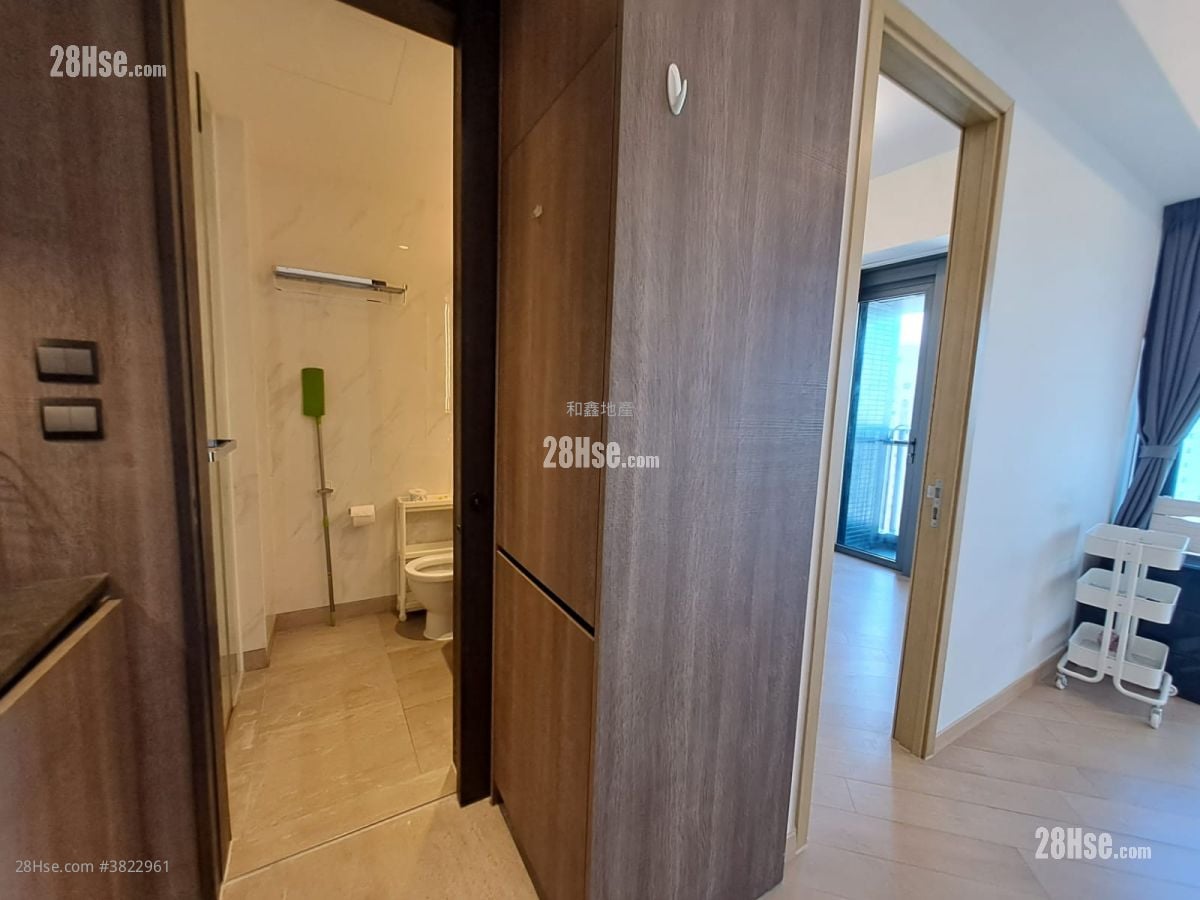 Novum West Rental 1 Bedroom , 1 Bathroom 331 ft²