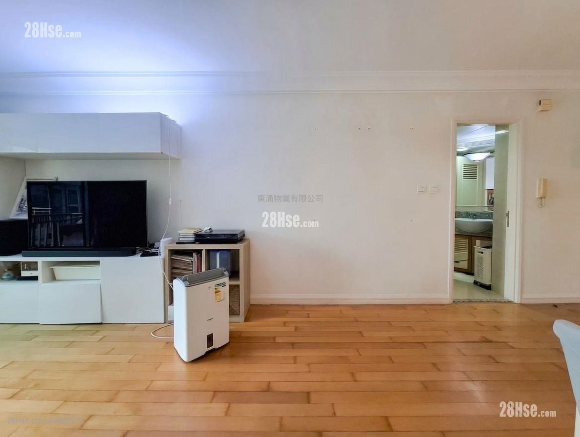 映湾园 售盘 3 房 , 2 浴室 736 平方尺