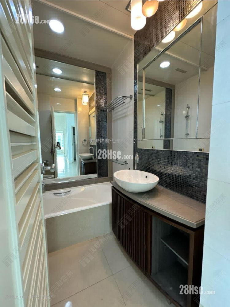 首都 售盤 4 房 840 平方呎