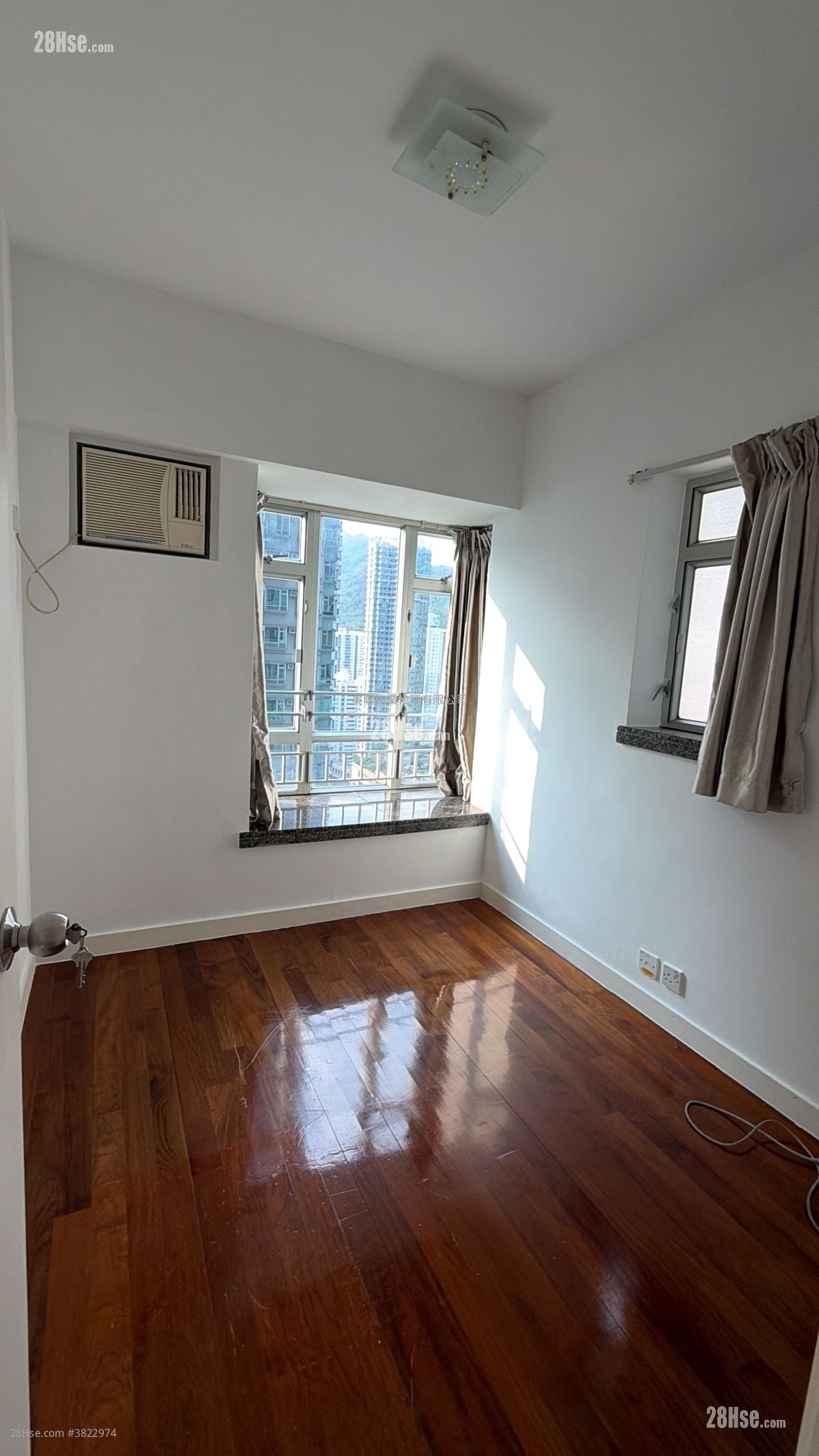 新都城 租盘 2 房 , 1 浴室 364 平方尺