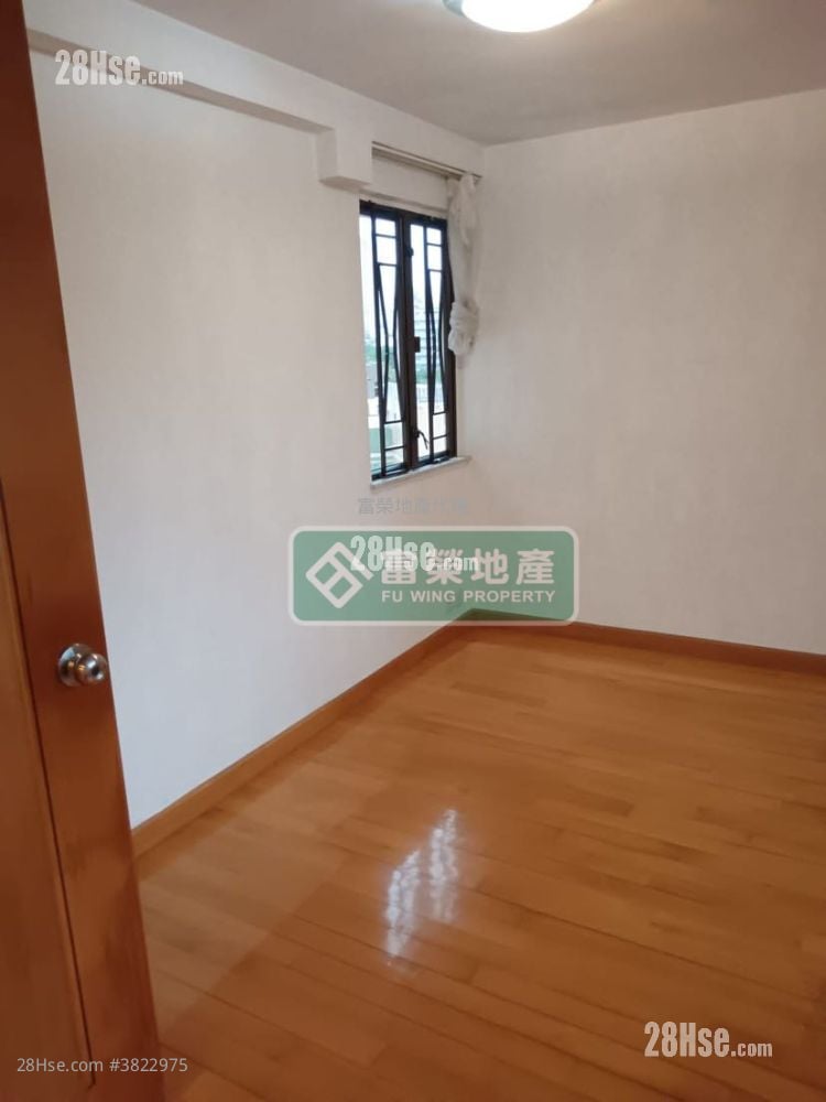 公爵閣 售盤 3 房 , 2 浴室 989 平方呎