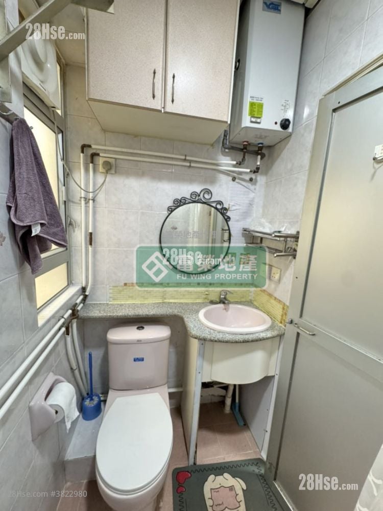 鑽石樓 售盤 2 房 , 1 浴室 360 平方呎