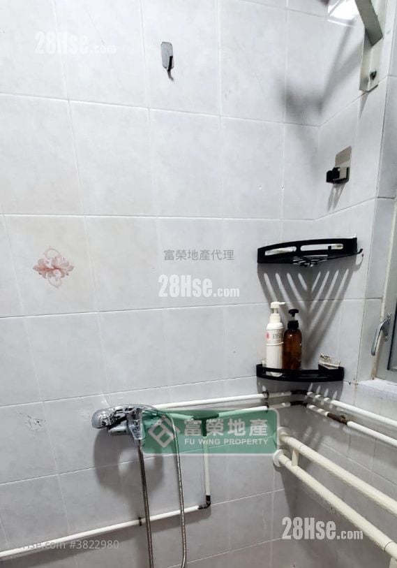 鑽石樓 售盤 2 房 , 1 浴室 360 平方呎