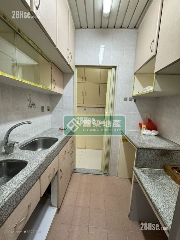 鑽石樓 售盤 2 房 , 1 浴室 360 平方呎