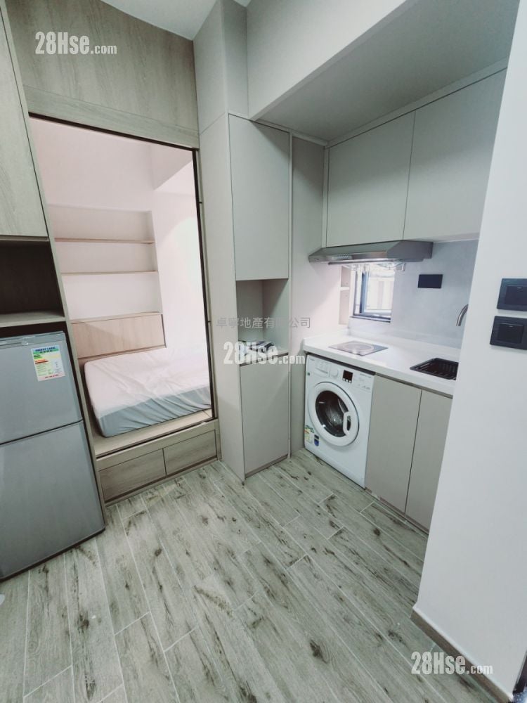 Appartment Rental 157 ft²