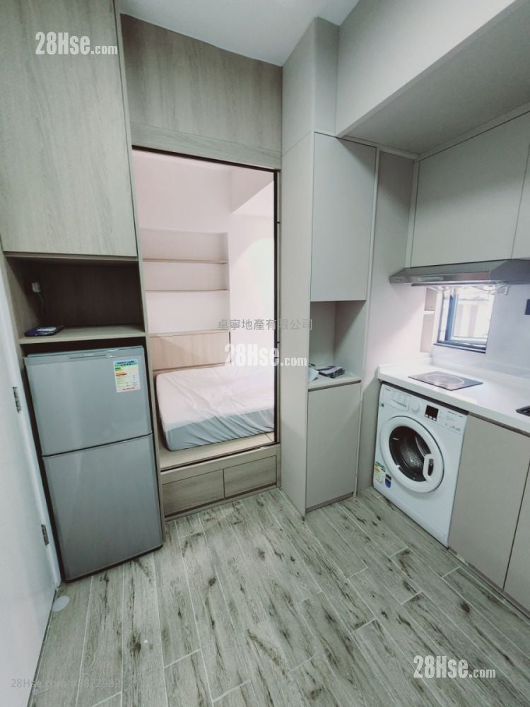 Appartment Rental 157 ft²