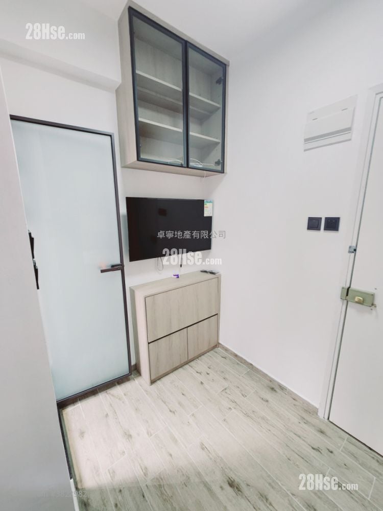 Appartment Rental 157 ft²