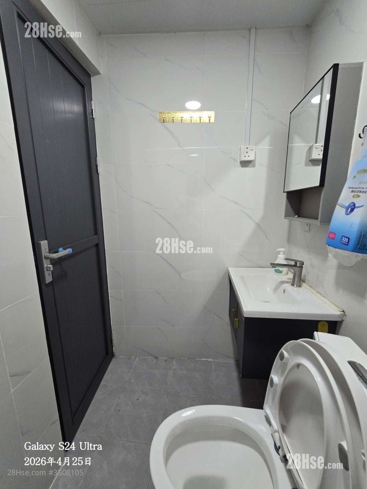 萬雄軒 租盤 開放式間隔 , 1 浴室 140 平方呎