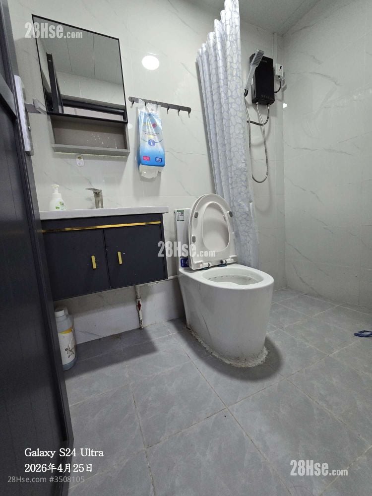 萬雄軒 租盤 開放式間隔 , 1 浴室 140 平方呎