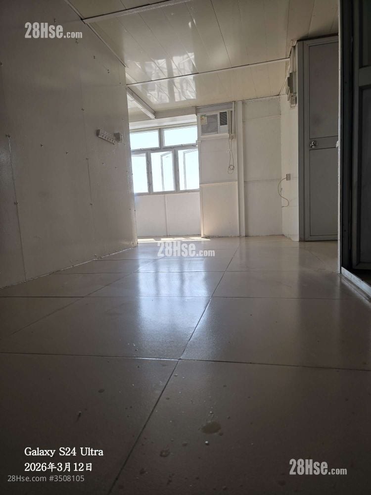 萬雄軒 租盤 開放式間隔 , 1 浴室 140 平方呎