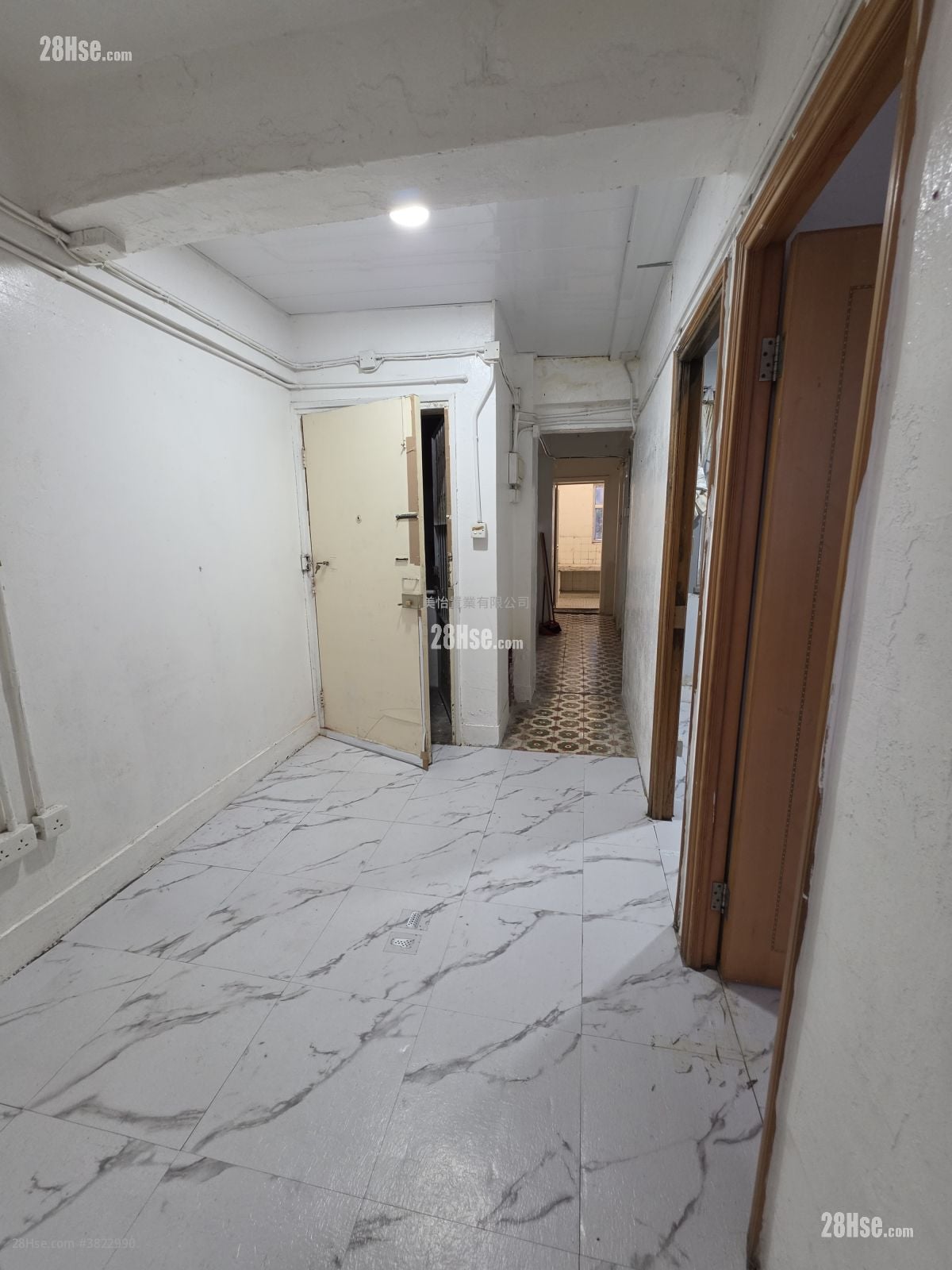 唐樓 售盤 3 房 , 2 浴室 437 平方呎