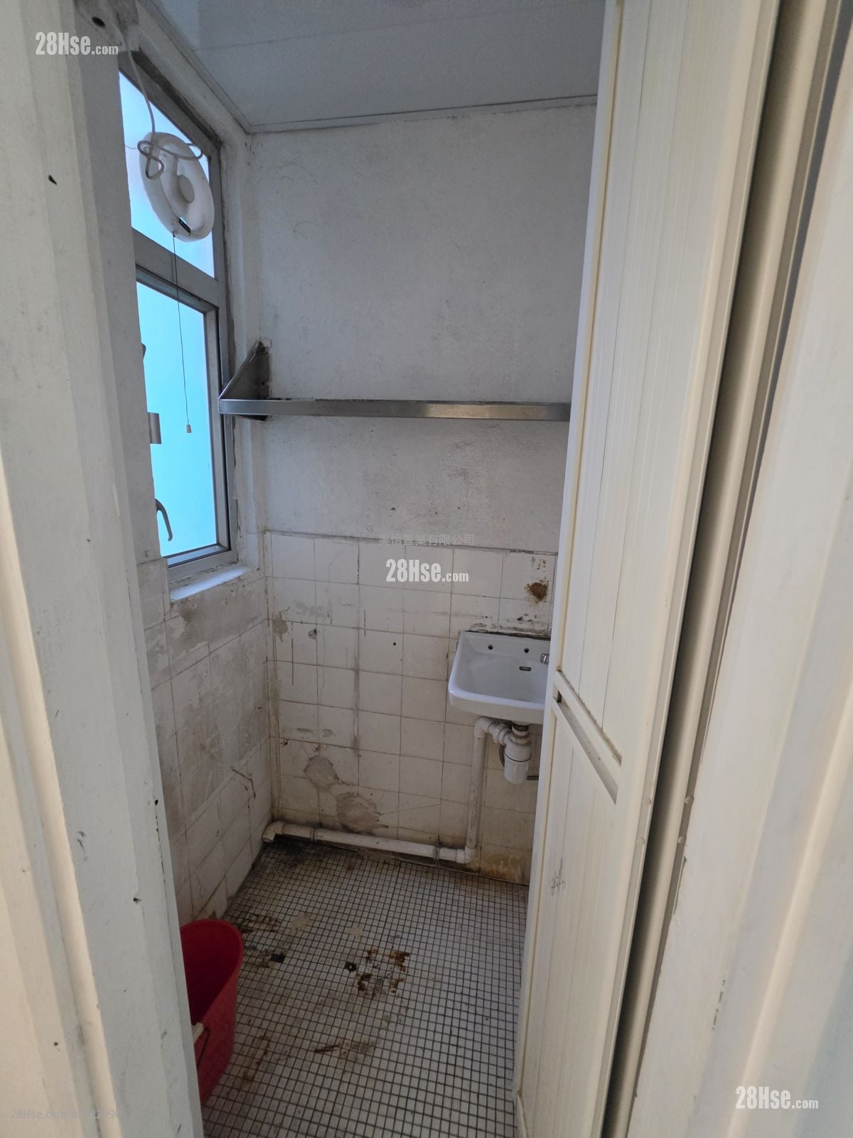 唐樓 售盤 3 房 , 2 浴室 437 平方呎