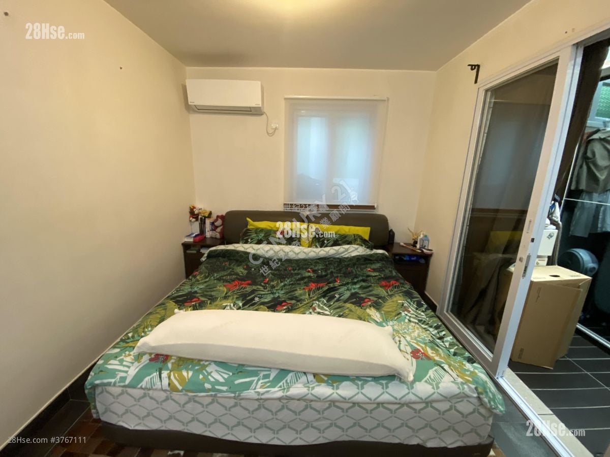 村屋 售盤 5+ 房 , 3 浴室