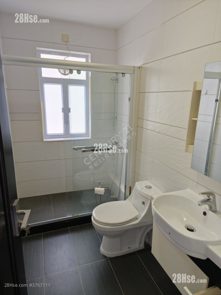 村屋 售盤 5+ 房 , 3 浴室