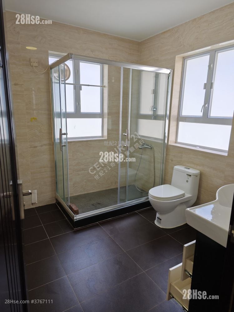 村屋 售盤 5+ 房 , 3 浴室