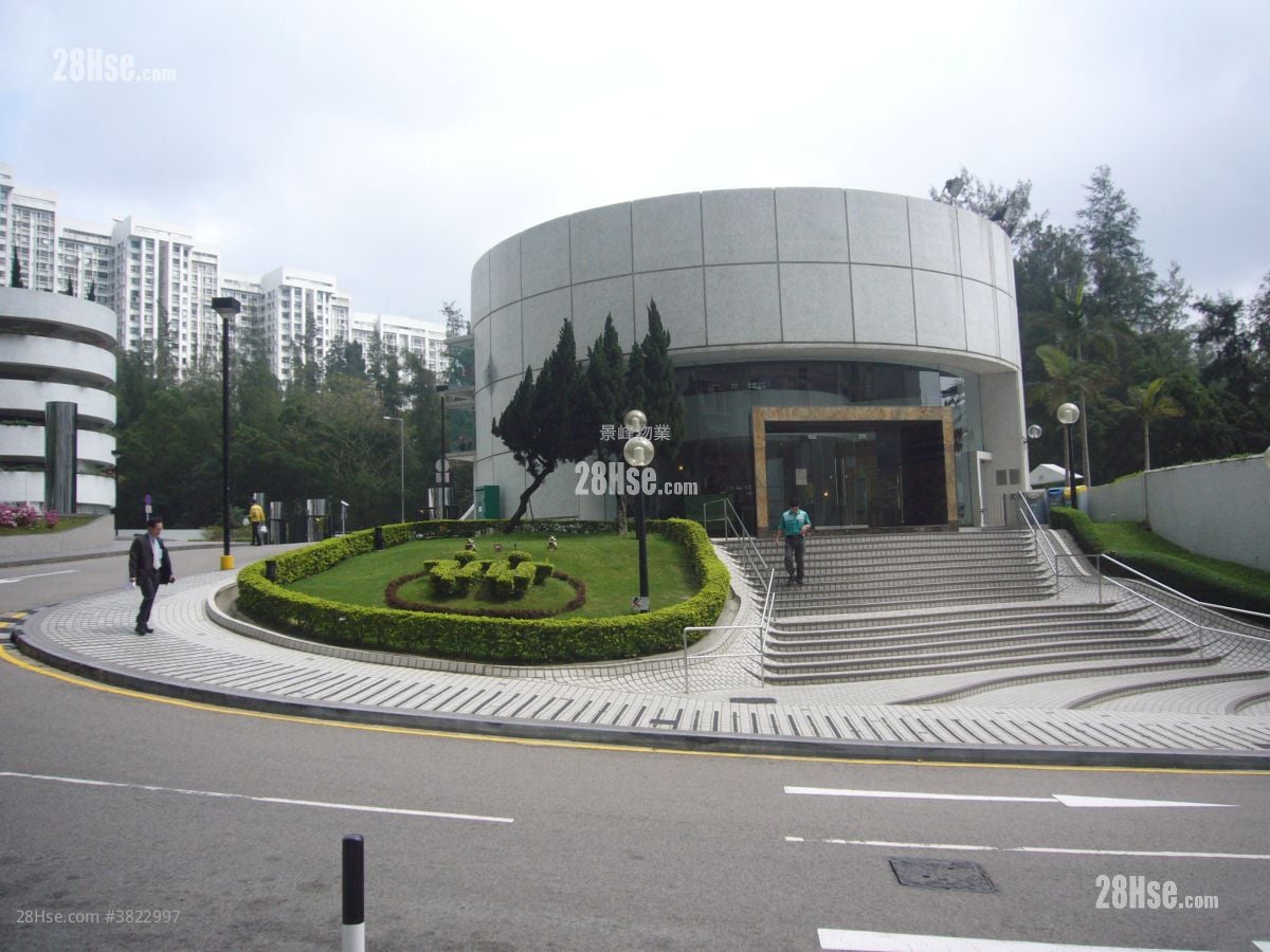 华景山庄 售盘 3 房 , 2 浴室 873 平方尺