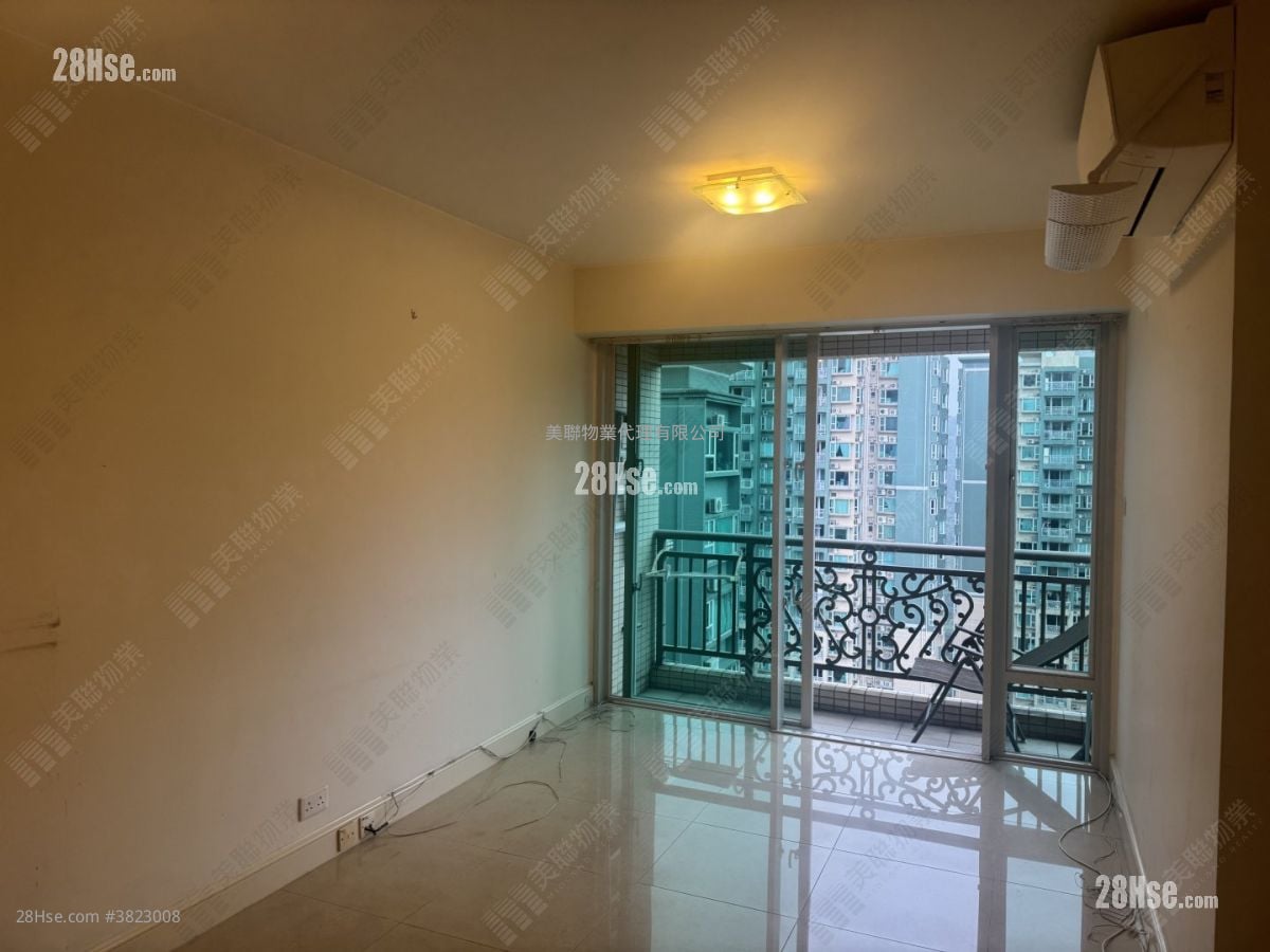 都會駅 售盤 3 房 , 2 浴室 629 平方呎