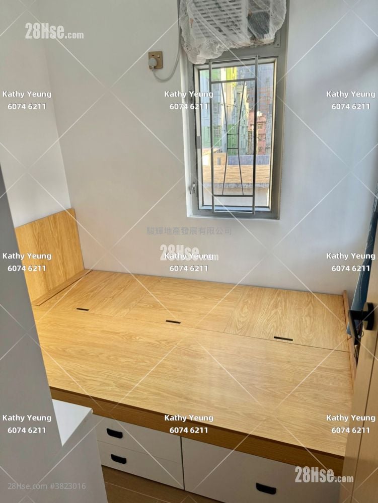 Chee Hing Building Rental 3 Bedrooms , 1 Bathroom 333 ft²