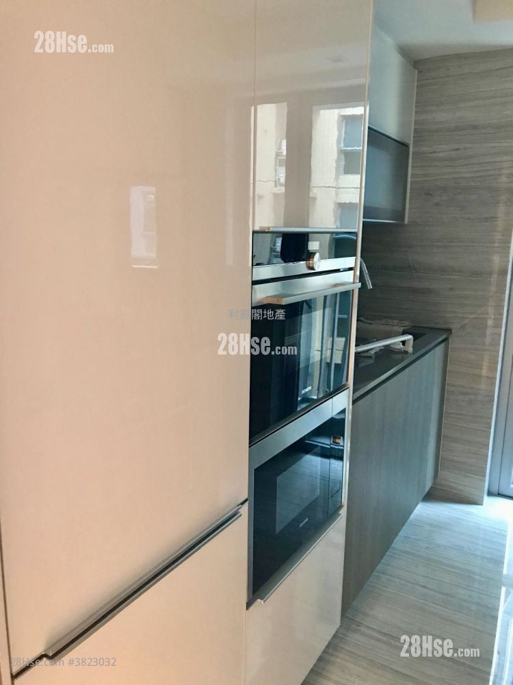 峻峦 售盘 3 房 , 2 浴室 839 平方尺